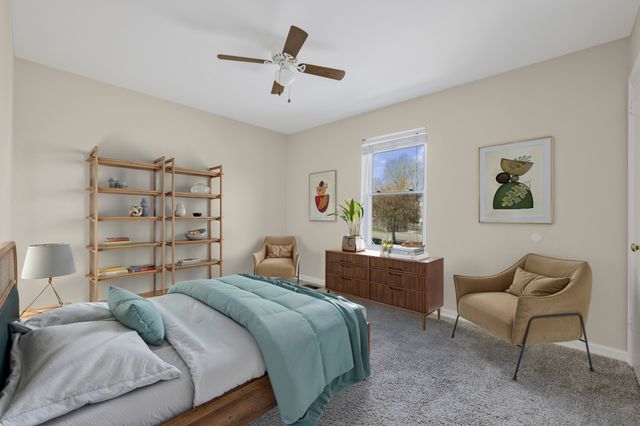 224 Edgewood Dr, Hendersonville, TN 37075