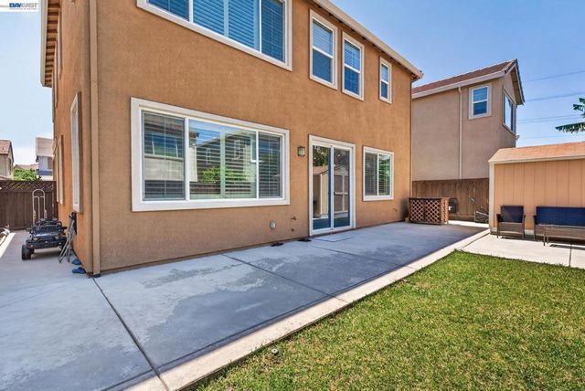 455 Leonardo Way, Mountain House, CA 95391