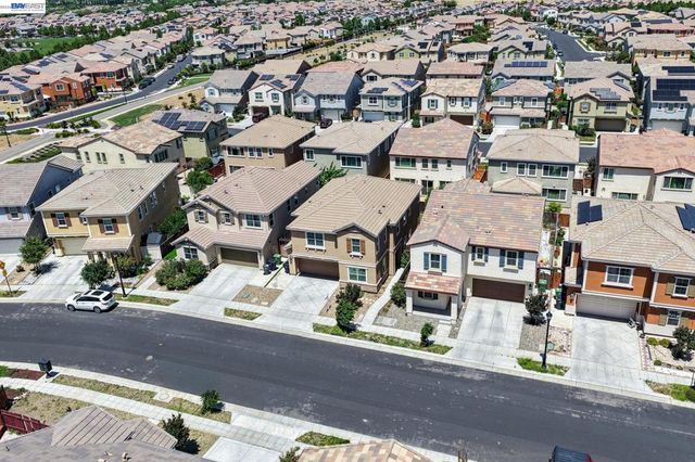 455 Leonardo Way, Mountain House, CA 95391