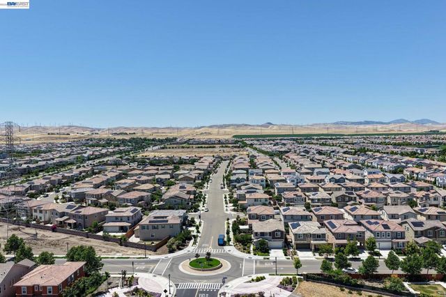 455 Leonardo Way, Mountain House, CA 95391