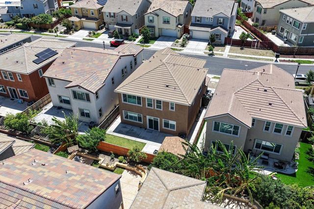 455 Leonardo Way, Mountain House, CA 95391
