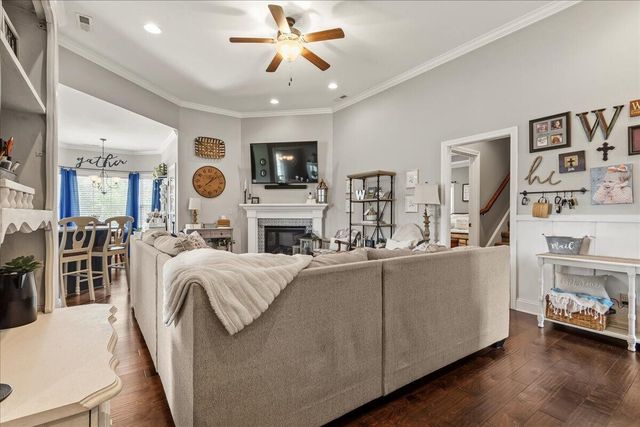 76 Zion Cove Lane, Englewood, TN 37329