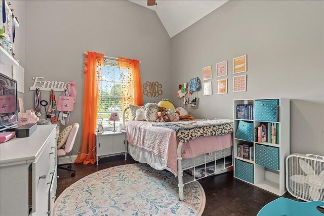 76 Zion Cove Lane, Englewood, TN 37329