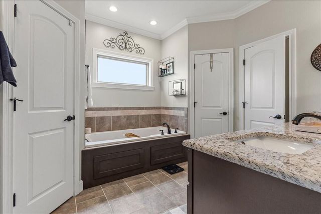76 Zion Cove Lane, Englewood, TN 37329
