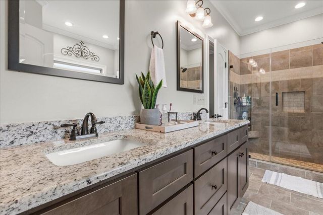 76 Zion Cove Lane, Englewood, TN 37329