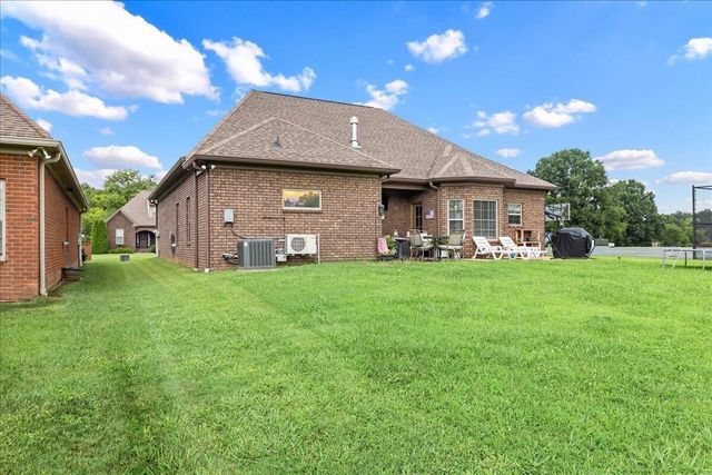 76 Zion Cove Lane, Englewood, TN 37329