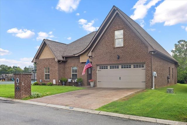 76 Zion Cove Lane, Englewood, TN 37329