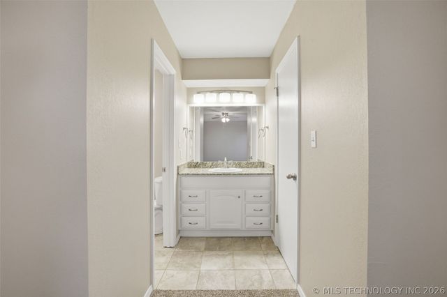 4605 S Granite Avenue D3, Tulsa, OK 74135