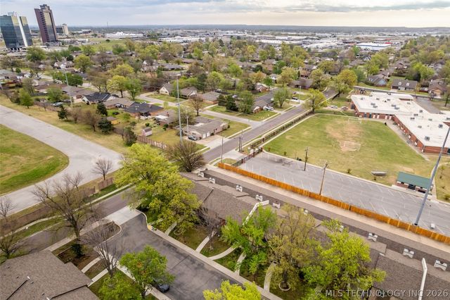 4605 S Granite Avenue D3, Tulsa, OK 74135