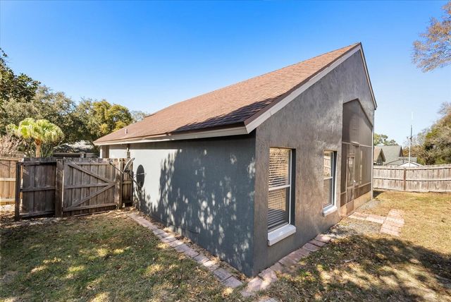 865 HIGH POINTE CIRCLE, Minneola, FL 34715