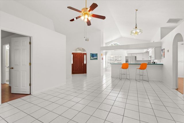 865 HIGH POINTE CIRCLE, Minneola, FL 34715