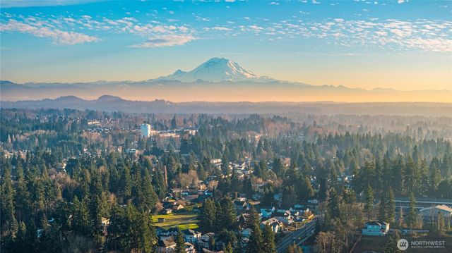 8828 129th Avenue SE, Newcastle, WA 98056