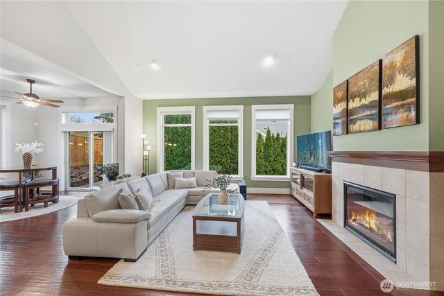 8828 129th Avenue SE, Newcastle, WA 98056