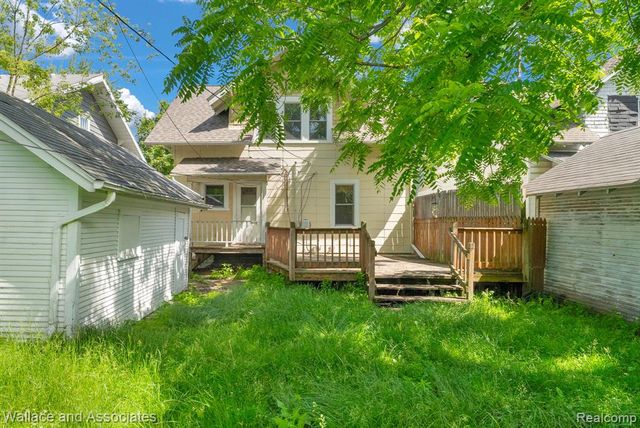 1222 Minnie Street, Port Huron, MI 48060