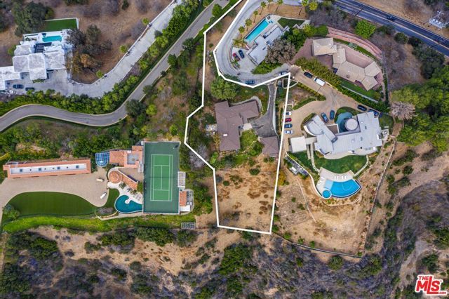 13170 Mulholland Drive, Beverly Hills, CA 90210