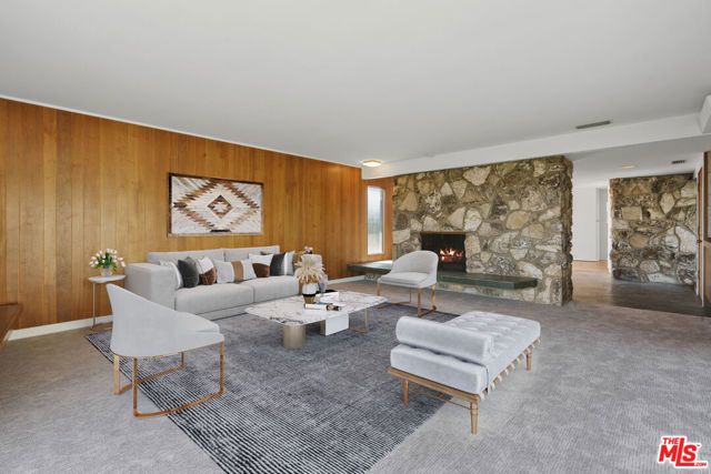 13170 Mulholland Drive, Beverly Hills, CA 90210