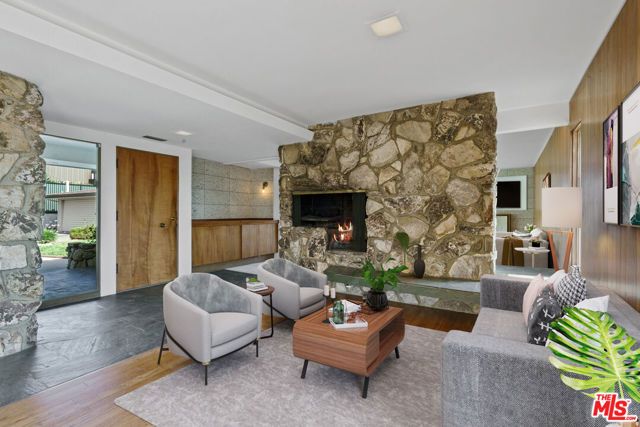 13170 Mulholland Drive, Beverly Hills, CA 90210