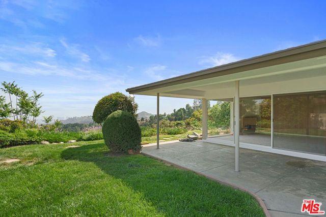 13170 Mulholland Drive, Beverly Hills, CA 90210