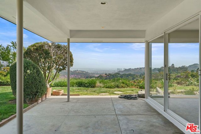 13170 Mulholland Drive, Beverly Hills, CA 90210