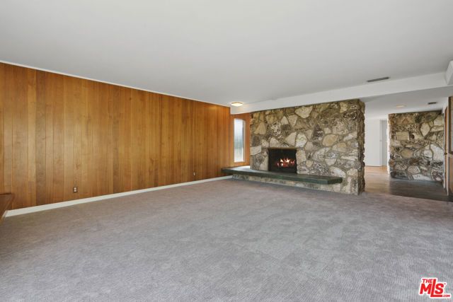 13170 Mulholland Drive, Beverly Hills, CA 90210