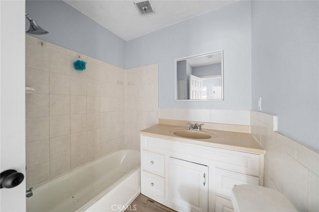 6513 Lexington Avenue, Los Angeles, CA 90038