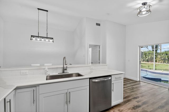 1891 Oak Berry Circle, Wellington, FL 33414