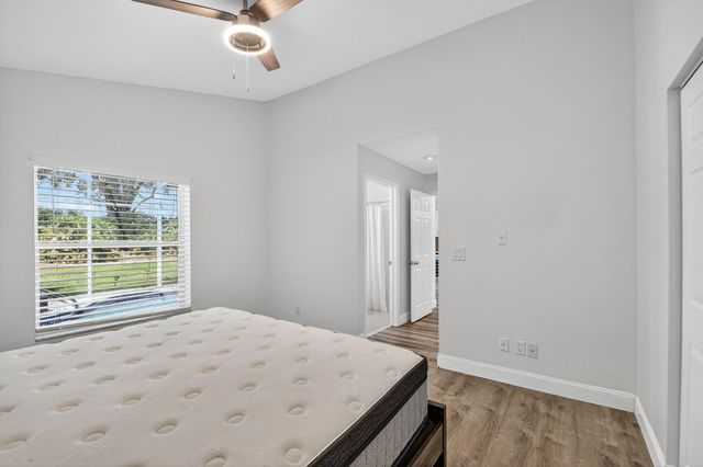 1891 Oak Berry Circle, Wellington, FL 33414