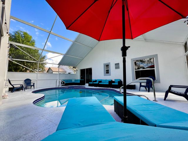 1891 Oak Berry Circle, Wellington, FL 33414
