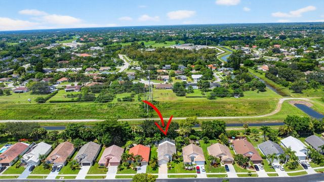 1891 Oak Berry Circle, Wellington, FL 33414