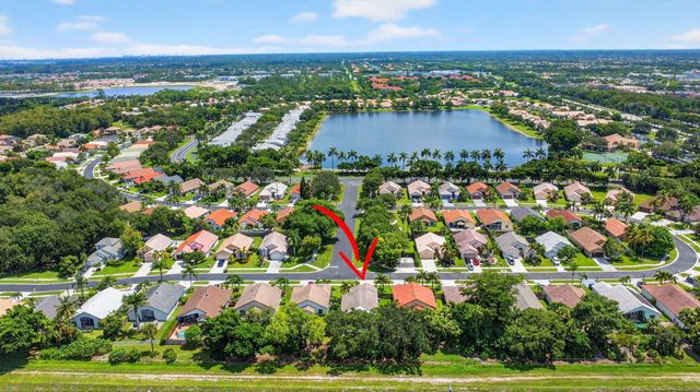 1891 Oak Berry Circle, Wellington, FL 33414