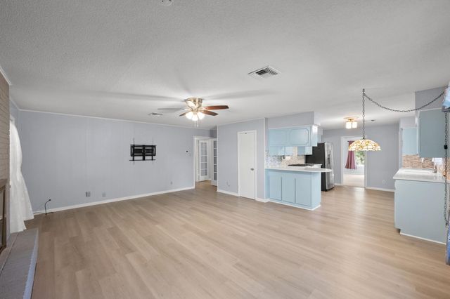 5004 Pack Saddle PASS, Austin, TX 78745