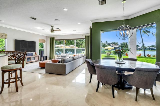 4135 SW 186th Way, Miramar, FL 33029