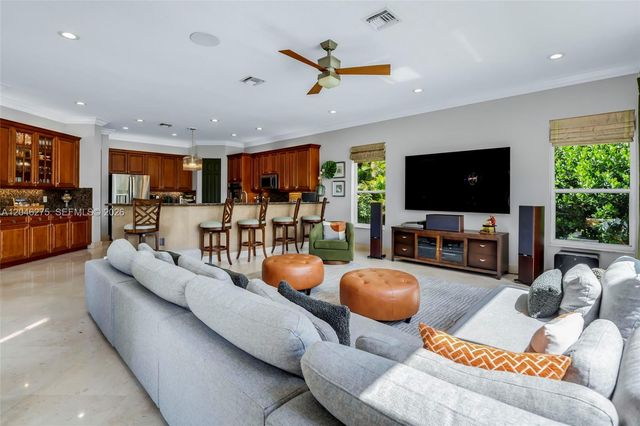 4135 SW 186th Way, Miramar, FL 33029