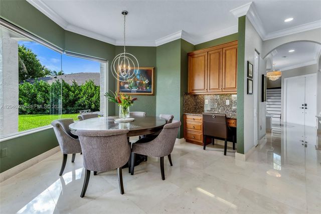 4135 SW 186th Way, Miramar, FL 33029