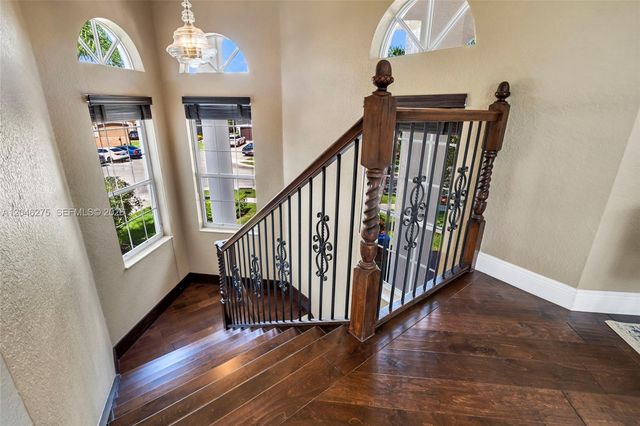4135 SW 186th Way, Miramar, FL 33029