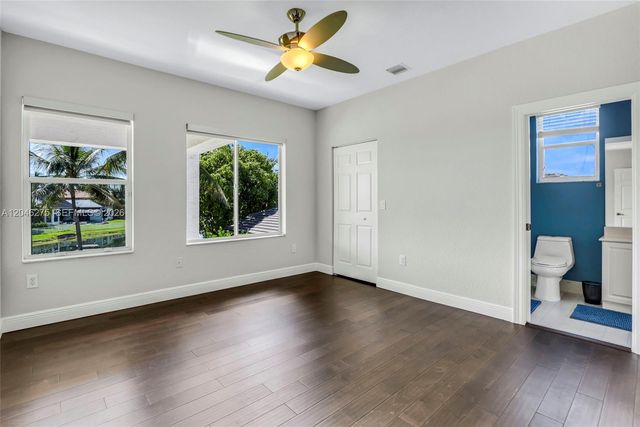 4135 SW 186th Way, Miramar, FL 33029