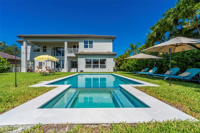4135 SW 186th Way, Miramar, FL 33029