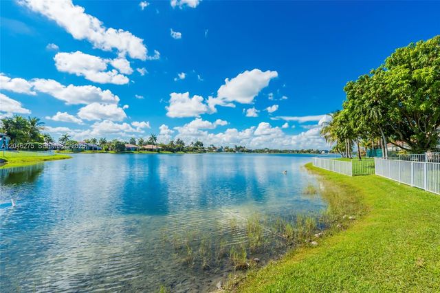 4135 SW 186th Way, Miramar, FL 33029