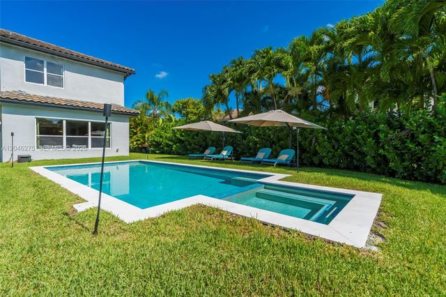 4135 SW 186th Way, Miramar, FL 33029