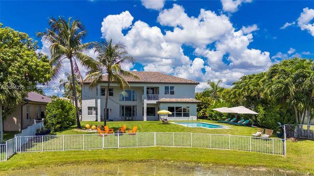 4135 SW 186th Way, Miramar, FL 33029