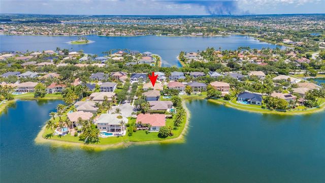 4135 SW 186th Way, Miramar, FL 33029