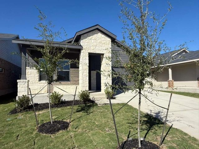 577 Sormonne LOOP, Kyle, TX 78640
