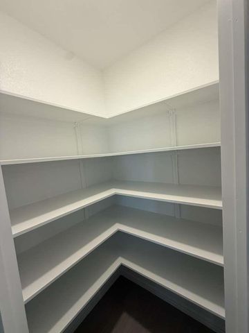 577 Sormonne LOOP, Kyle, TX 78640