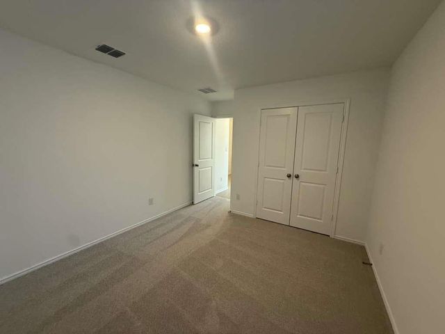 577 Sormonne LOOP, Kyle, TX 78640