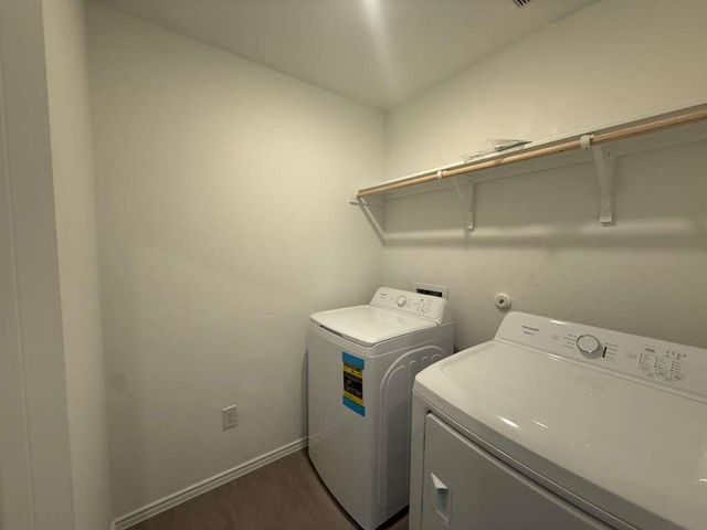 577 Sormonne LOOP, Kyle, TX 78640