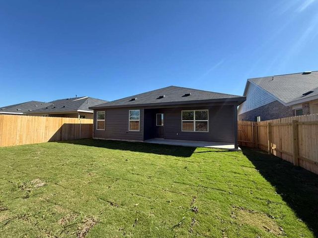 577 Sormonne LOOP, Kyle, TX 78640