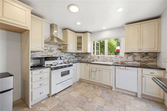 11402 Bradhurst St, Whittier, CA 90606