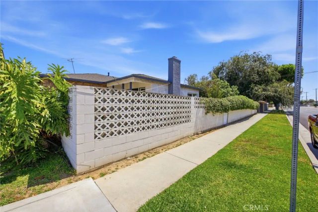 11402 Bradhurst St, Whittier, CA 90606