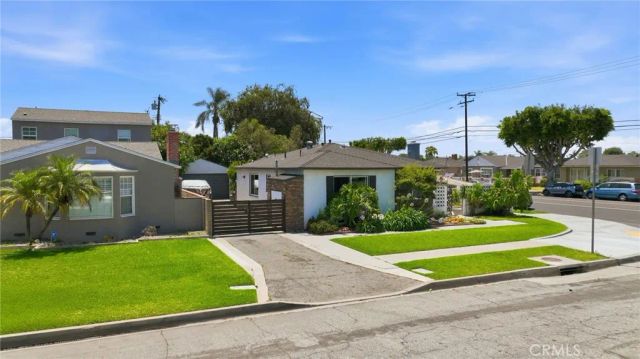 11402 Bradhurst St, Whittier, CA 90606