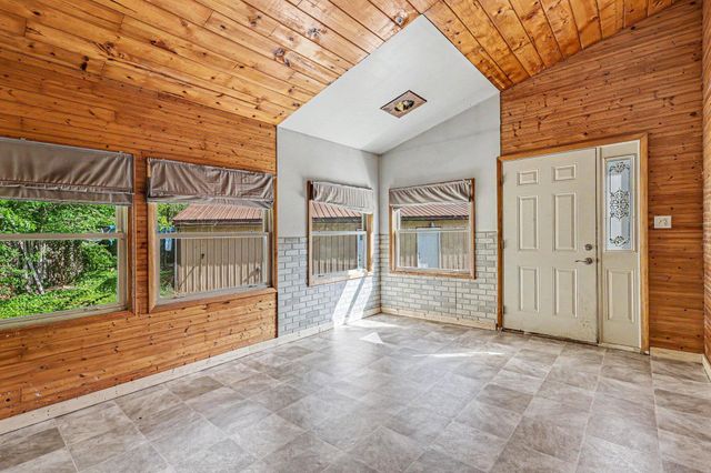 11151 US Highway 31, Montague, MI 49437